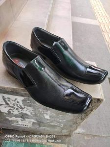 SEPATU PANTOFEL FORMAL KULIT PRIA PERSADA 6028 HITAM ( PRODUKSI SENDIRI )