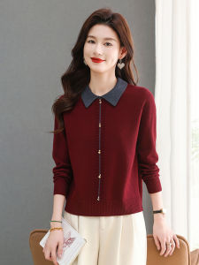 เสื้อสเวตเตอร์คอปกสั้นสีแดงสำหรับผู้หญิง ฤดูใบไม้ร่วง/ฤดูหนาว 2025 ใหม่ ขนาดเล็ก แฟชั่น ชุดชั้นใน เสื้อสเวตเตอร์ถัก