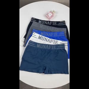 boxer บ๊อกเซอร์ กางเกงในชาย เนื้อผ้าดี 100% ยี่ห้อ munafie ระบายอากาศได้ gc99