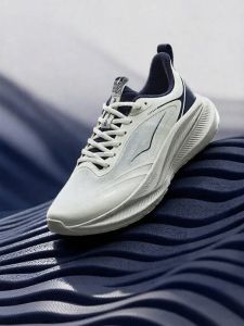 Erke | Breathable Lightweight Shock Absorbing Mens Running Shoes