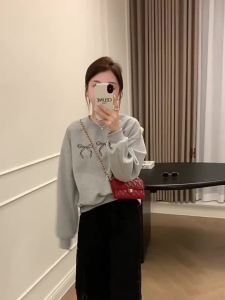 Korean Style Petite Friendly Loose Casual T-Shirt