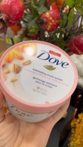 Tẩy Tế Bào Chết Body Dove Chăm Da Sáng Mịn 298g