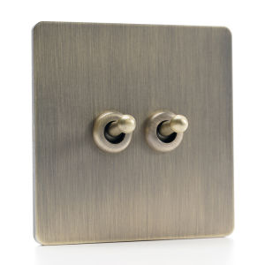 PIALT | Antique Style Brass Finish Pull Switch Socket