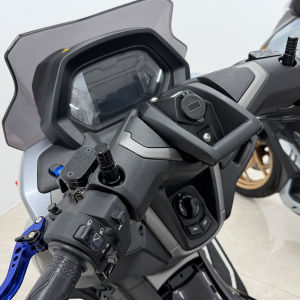 For YAMAHA NMAX155 125 2021-2026 USB charging port holder mobile navigation holder NMAX V2 V3 USB charging holde