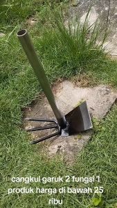 CANGKUL DAN GARUK 2 IN 1 ALAT BERKEBUN MULTIFUNGSI