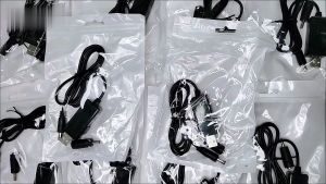 ALYA Kabel Pengisi Daya Booster USB Dual Voltage LED 9/12 V 1 Meter A-9-12 - 7CUA15BK