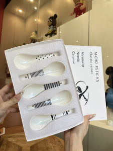 Bộ Thìa Gốm Sứ Màu Sắc Đẹp Mắt Bộ Đồ Ăn Bằng Sứ Dùng Tại Nhà Bộ Thìa Dùng Để Trộn Thức Ăn Cho Bé Ufky