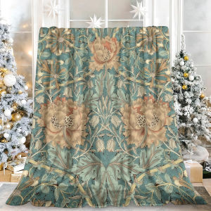 Beast Kingdom | Halloween Spooky Night Ghost House Flannel Blanket Soft Fuzzy Plush Cozy Warm Throw for Sofa Bed Couch Home Decor