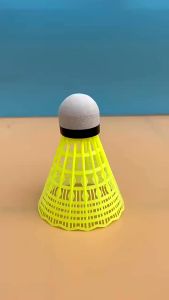 YONEX MAVIS 600 Nylon Ball Shuttlecock Badminton Shuttlecock Play Stability Training Outside Windproof Import 6 Pcs In A Tube