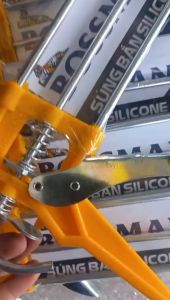 Súng bắn keo silicon Bossman cơ vàng tay cầm chắc chắn độ bền cao thiết kế nhỏ gọn