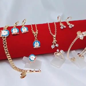 Set Anak Aksesoris Fashion Awet Tahan Lama Anti Karat Cocok Untuk Harian