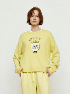 URLAZH | Autumn New Queen Cat Round Neck Sweater Daylight Yellow Cashmere