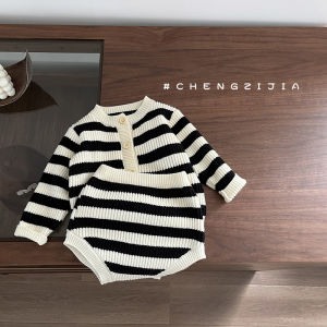 Round Neck Striped Knit Baby Outfit Set