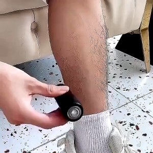 Alat cukur elektrik portable mini razor feihong shaver usb charger ukuran travel jenggot kumis