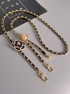 Adjustable Length Metal Phone Chain Womens Style Tea Flower Buckle Crossbody Bag Strap Simple Pure Color Mobile Phone Lanyard