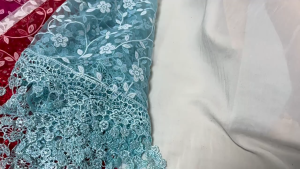 1Pc Flower Lace Shawl Women Fashion Triangle Wrap Lady Shawl Flower Lace Scarf Shawls