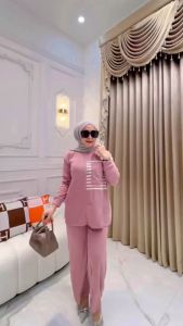 Setelan Wanita Kaos Knit Rajut Import Lembut Terbaru Terlaris Termurah COD