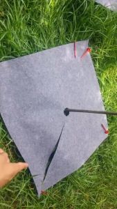 Bạt Phủ Đất Chống Cỏ Cho Gốc Cây Khổ 2mx2m- Tặng Kèm Ghim Nhựa