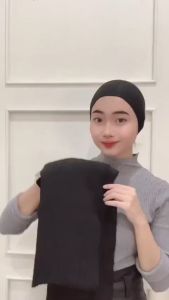 Weiyi Scarf Hijab Polos Muslim Jilbab Segiempat Kerudung Premium HJ005