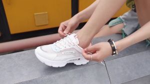 2025Hot sales รุ่นQ51 รองเท้าผู้หญิง รองเท้าผ้าใบ รองเท้ากีฬาแบบลำลอ ระบายอากาศได้ ใส่สวยมาก ใส่สบาย ไซส์ 35-41พอดีและสะดวกสบาย