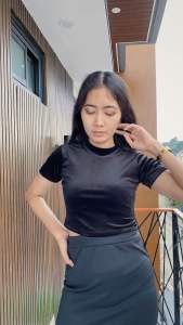 Vika- Atasan Crop Turtle Neck Bludru Top Wanita Baju Santai 024