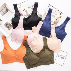 MYX StoreSport Bra Seamless Gym Fitness Senam Zumba Joging Pakaian Dalam Wanita Nyaman Motif Polos
