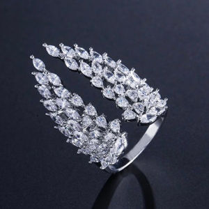 Huitan Aesthetic Angel Wing Opening Rings with Full Cubic Zirconia Womens Fashion Accessories Fancy Jewelry Drop Shipping