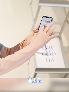Ice Silk Sunscreen Gloves ปลอกแขน ผ้าเส้นด้ายดิบ ป้องกันรังสียูวี ความรู้สึกของน้ำแข็ง ถุงมือกันแดดขี่กลางแจ้ง หลายสี