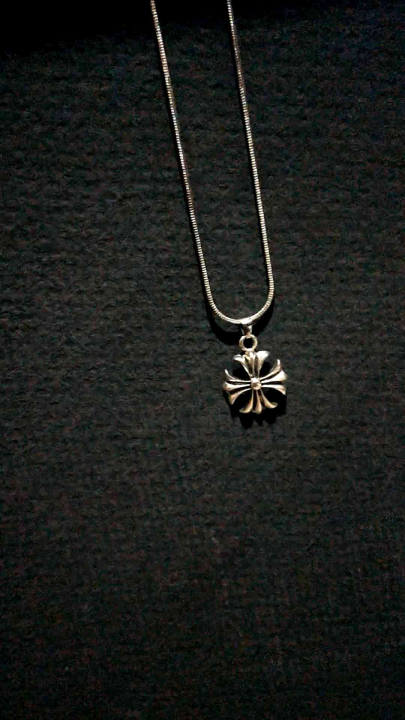 CHROME HEARTS NECKLACE-KALUNG TITANIUM SILVER PRIA WANITA ANTI KARAT TIDAK LUNTUR-CJR TITANIUM