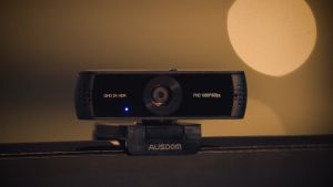 AUSDOM AW651S Autofocus Full HD 2K Live Streaming Webcam – Black (Zoom Certified Built-in Microphone Privacy Cover)