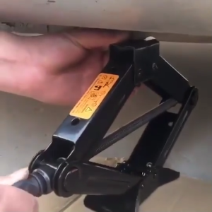 PROMO DONGKRAK JEMBATAN MOBIL 1.5TON MANUAL CAR SCISSORS JACK 1 TON SETENGAH ALAT PERBAIKAN RODA BAN MOBIL