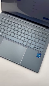 Intel Core i7 (13th Gen) | HP Dragonfly 13.5” G4 | 32GB RAM | 1TB SSD | Touchscreen Ultrabook – Premium Business Laptop