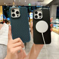 Ốp Điện Thoại iPhone 16 Pro Max 14 11 12 13 15 Pro Max Chất Liệu Sợi Carbon Mờ Cao Cấp, Tích Hợp Nam Châm Magsafe, Màu Trơn. 