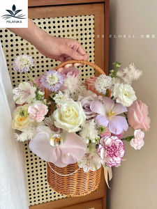 Retro Handwoven Wicker Flower Basket Half-Moon Shape Handheld Basket for Flower Arrangement Art Class Simple Milan Style