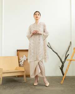Kebaya Cream - Kebaya Nude - Kebaya Wisuda - Kebaya Premium - Kebaya Modern - Set Kebaya Wanita