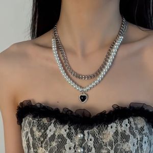 Black Love Double Layered Necklace Nữ Hip Hop Cool Wind Retro Pearl Clavicle Chain ROYALLOVEA
