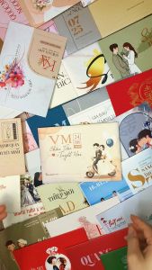 BTN101-334 - Thiệp cưới dạng ngang 17.6x12.6cm chất liệu Giấy Ánh Kim Thơm 210g