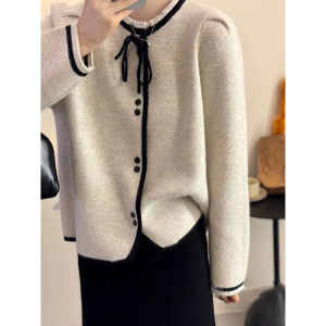 เสื้อสเวตเตอร์ถักคอตั้งทรงหลวมแขนยาวปกติสำหรับผู้หญิง ฤดูใบไม้ร่วง/ฤดูหนาว สีพื้น ดีไซน์เรียบง่าย เสื้อคลุมคาร์ดิแกนเปิดหนึ่งแถว