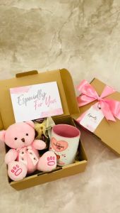 Hampers Kado Valentine / Valentine Gift / Hadiah Valentine