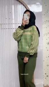 Sweater Rajut Yessy Motif Kotak Blaster Atasan Lengan Panjang Knitted Wanita Premium