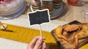 10Pcs/Set Wood Chalkboard Sign and Replacement Stickers for Food Signs Wedding Signs 2 Chalk Markers