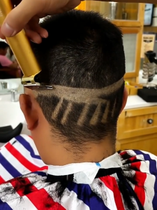 NOVA ปัตตาเลี่ยนไร้สาย โกนหนวด ไม่ทำร้ายผิว ตัดผม อัจฉริยะ ชาร์จได้ เสียงเงียบ ของแท้ 100%