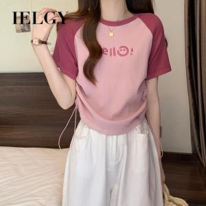 IELGY เสื้อยืดแขนสั้นผู้หญิงสีตัดกันไหล่ Raglan สั้นมีสายรูดที่ไม่ซ้ำกันเก๋ไก๋เสื้อเข้ารูป