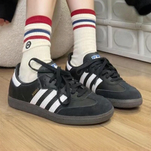 adidas | Adidas Samba OG รองเท้ากีฬาลำลองสำหรับผู้ชายและผู้หญิง รองเท้าสวมสบาย น้ำหนักเบา ระบายอากาศได้ดี รองเท้าสำหรับเล่นกีฬา