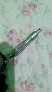Tire Valve Core Screwdriver for Car Motor Tyre Installation Repair Deflating Screw Driver Tool Stainless Keychain Design