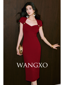 WANGXO | Đầm Ôm Co Dãn Lụa Vintage Luxe Có Ghim Bỏ Được