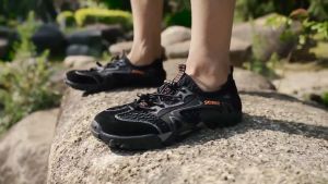 ROOFLESS Hiking Shoes Kasut Hiking Trekking Shoes Kasut Mendaki Waterproof Quick Dry Lightweight Anti Slip Toe Protection Outdoor Adventure Wading Camping Water Rafting Fishing