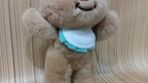 Boneka Gantungan Kunci Bear: Aksesoris Unik untuk Tas & Celana