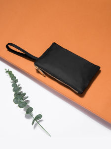 กระเป๋าใส่เครื่องมือเสริมสวยแบบพกพาสำหรับผู้หญิง YONBEN รุ่นสีพื้นขนาดเล็ก ป้องกันน้ำ กระเป๋าถือแบบสะพายไหล่แบบยูนิเซ็กซ์