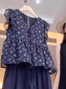 chaqi | French Vintage V-neck Floral Print Shirt Womens Summer New Style Elegant Doll Top Sleeveless Casual Comfortable Blouse